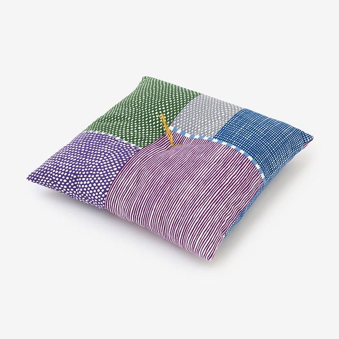 SOU・SOUKyoto Cushion（No.8 Canvas）／Lines and Dots Riverside(mosquitoWaBeri) [※DeliveryApproximately 3 weeks]