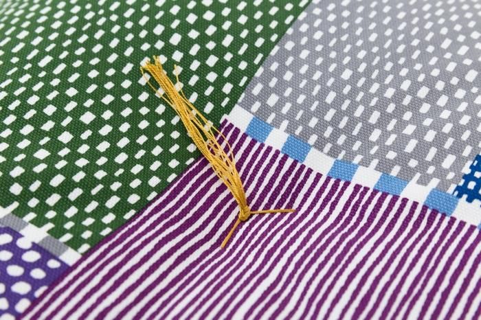 SOU・SOUKyoto Cushion（No.8 Canvas）／Lines and Dots Riverside(mosquitoWaBeri) [※DeliveryApproximately 3 weeks]