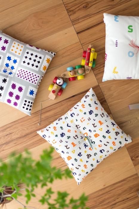 SOU・SOUKyoto Cushion（21 Count Plain Weave）／Japanese Alphabet Song Play in the Mountain【※Delivery in 3 weeks】