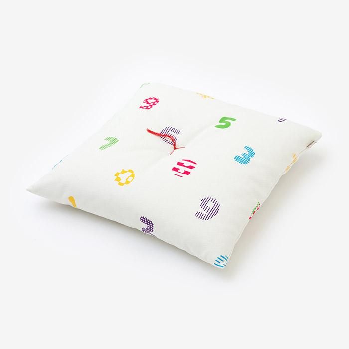 Sou ・ Sou Kyoto Cushion (toile n ° 8) / Sou ・ Sou Kyoto Momoyama [※ livraison d'environ 3 semaines]