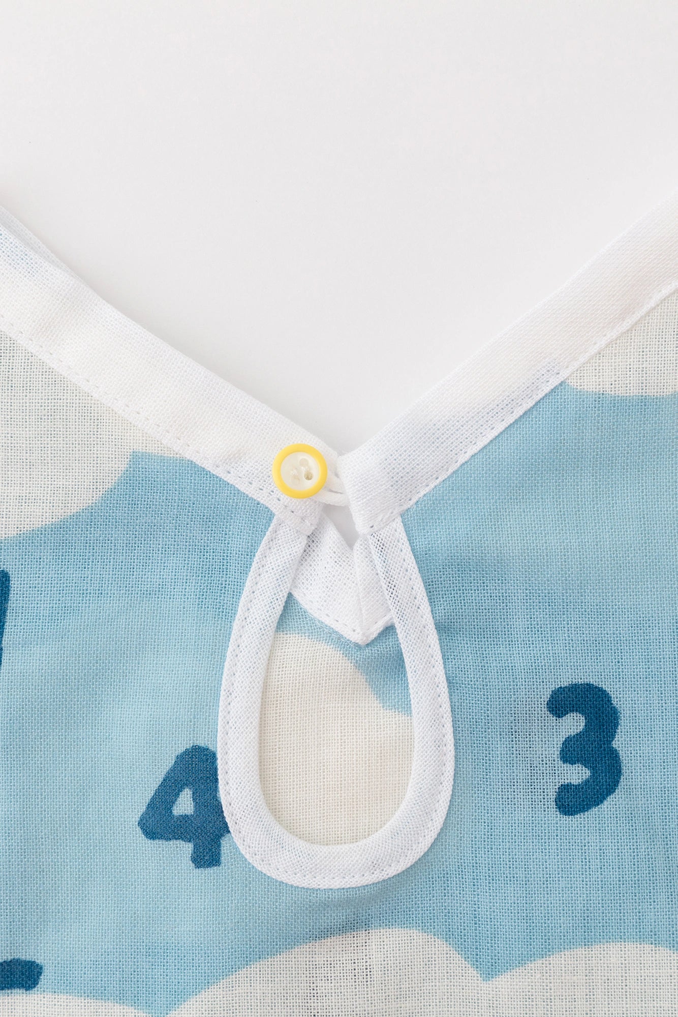 ●Isemomen Square Top／SO-SU-U in Clouds