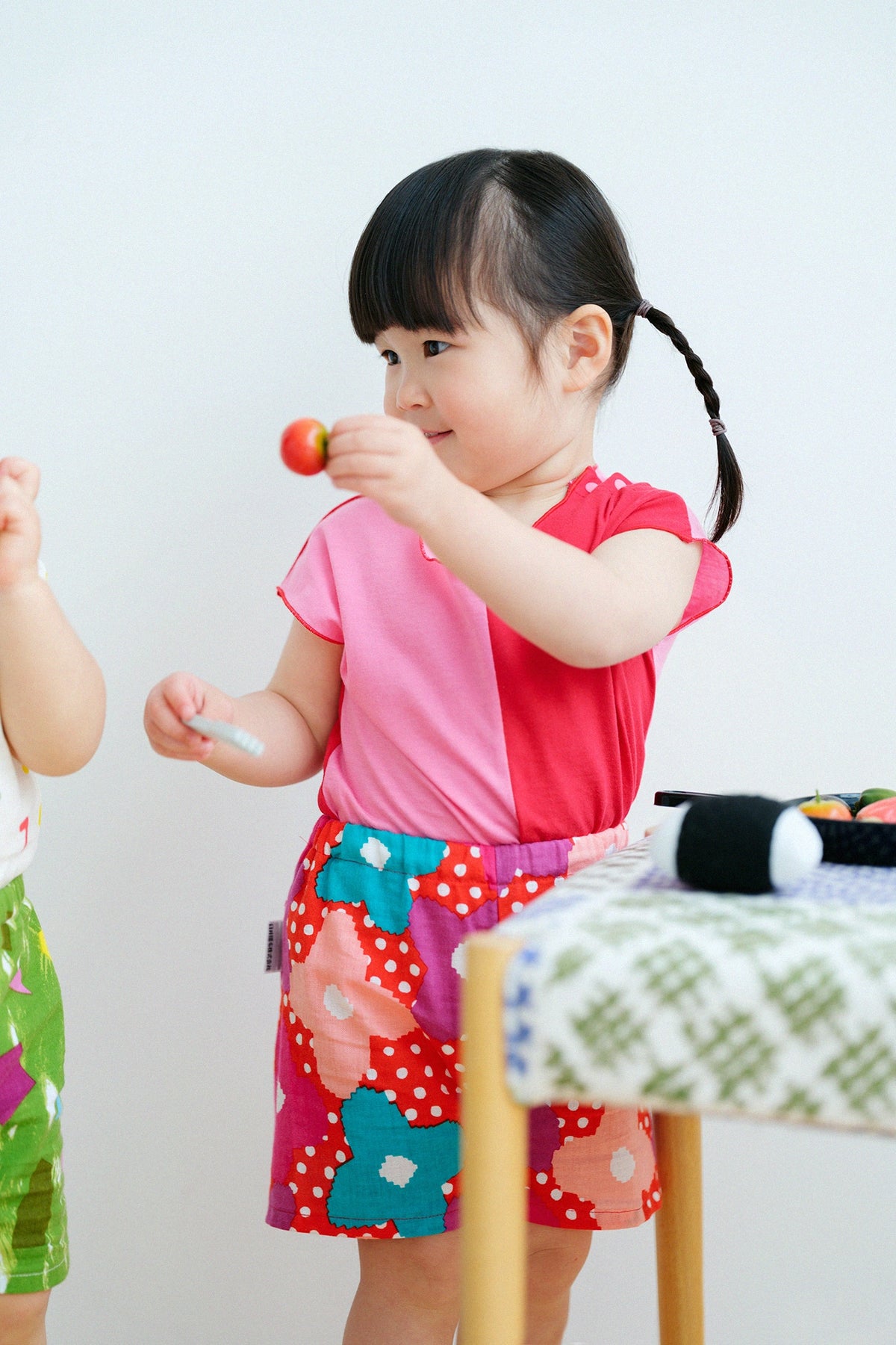 '身長：'85.4cm,'年齢：'2歳,'着用サイズ：'S
