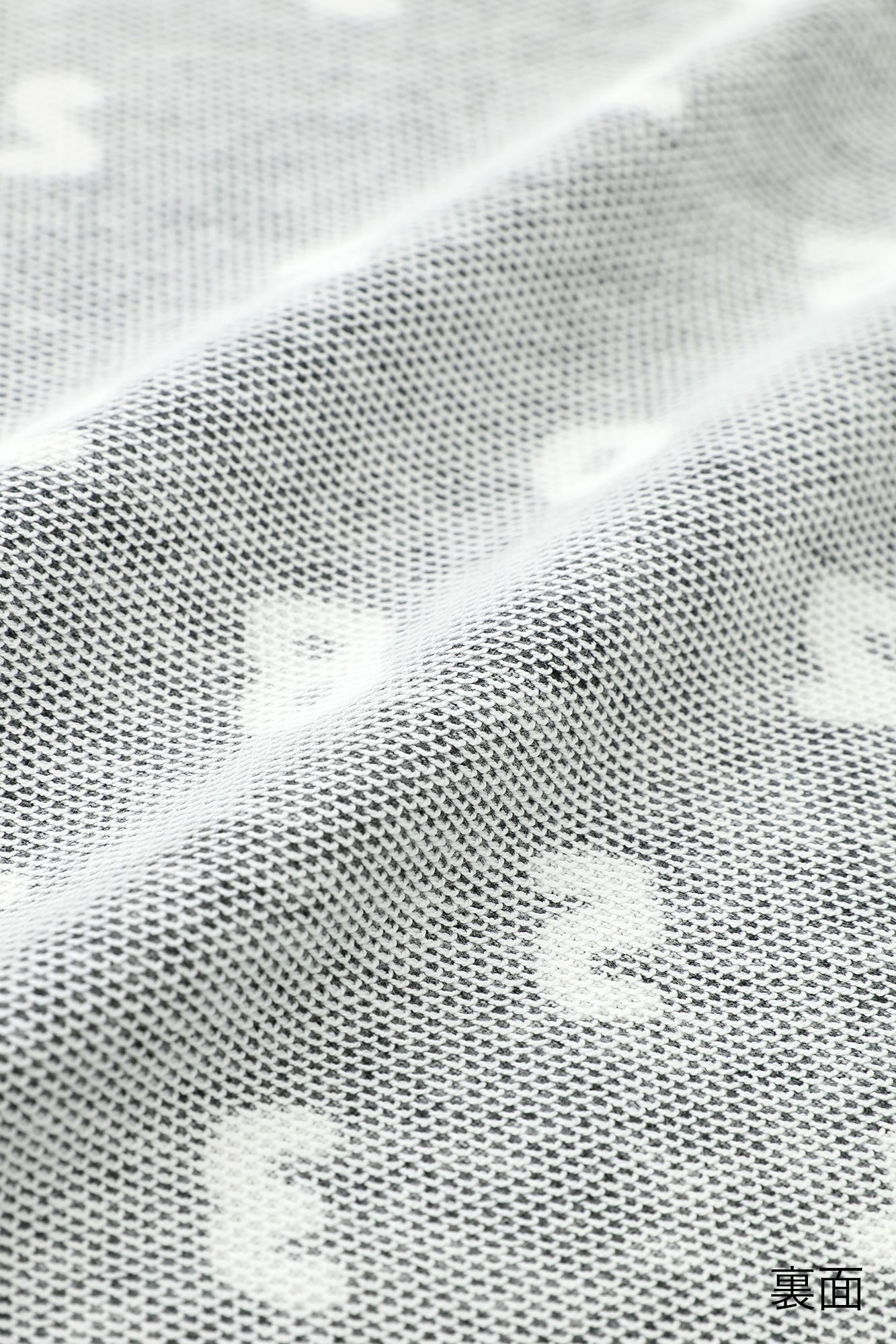 ●地窖 圓弧袖上衣素数 黑色