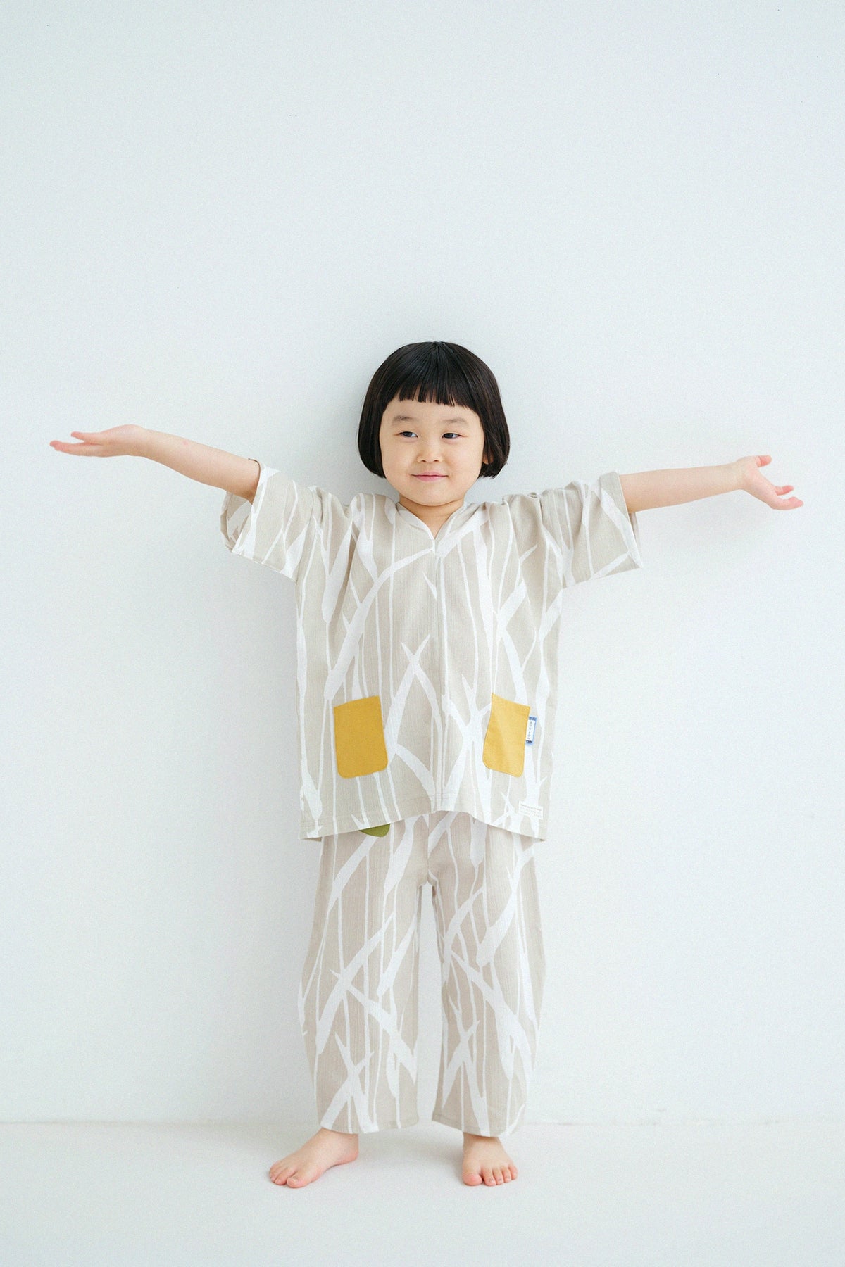 '身長：'100cm,'年齢：' 4歳,'着用サイズ：'L