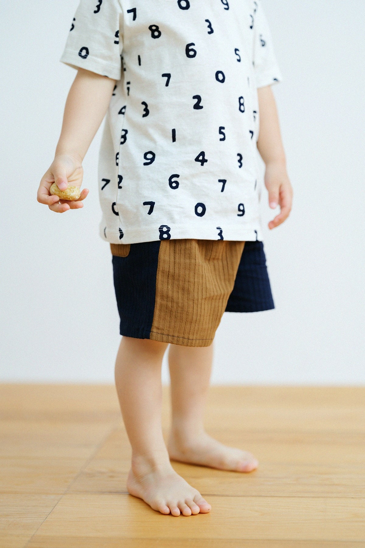 '身長：'95.4cm,'年齢：'3歳,'着用サイズ：'M
