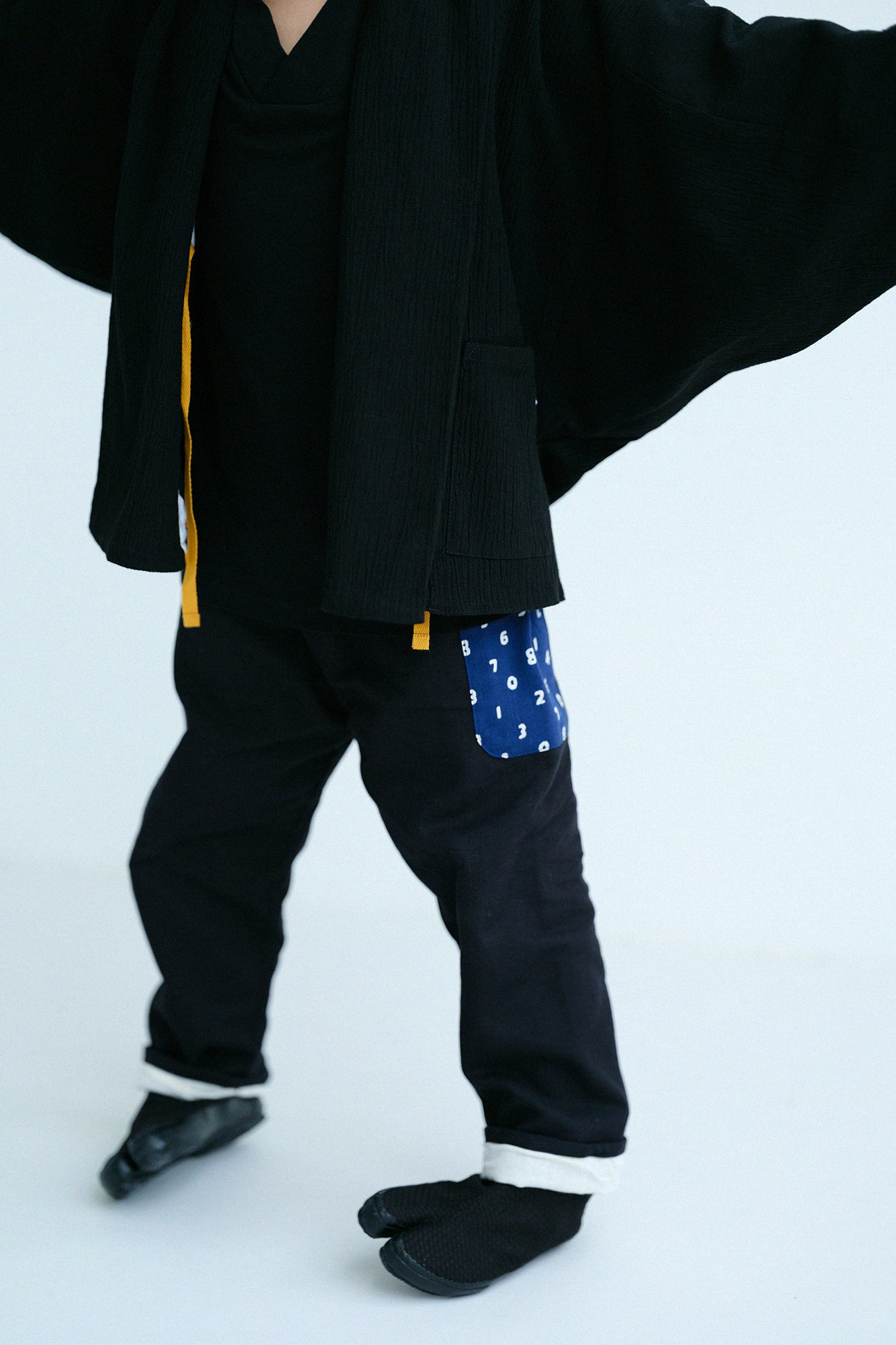 ●いせもめん こどもんぺ みついのう あわせ／まっくろ