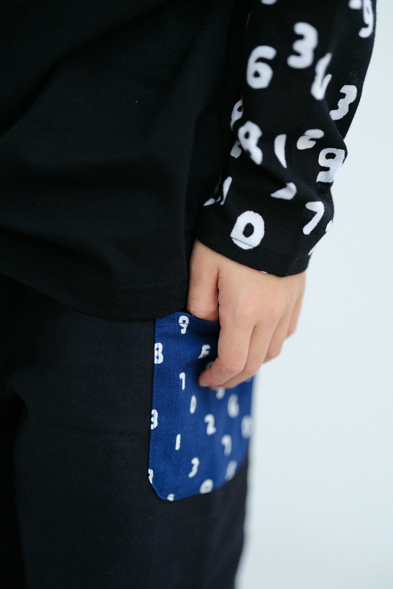 ●いせもめん こどもんぺ みついのう あわせ／まっくろ