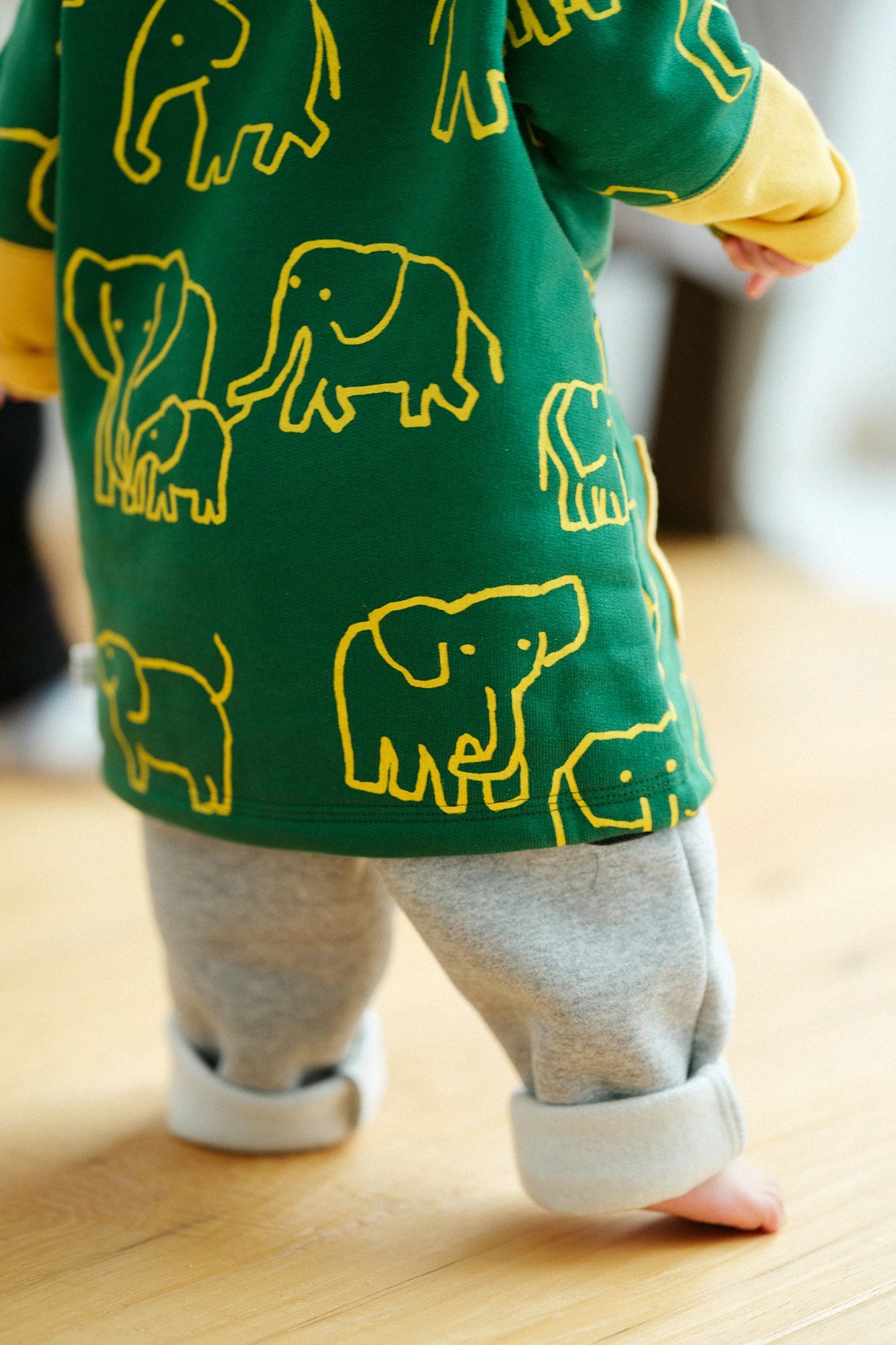 ●內起絨 三袋童裝長褲 ／灰色

