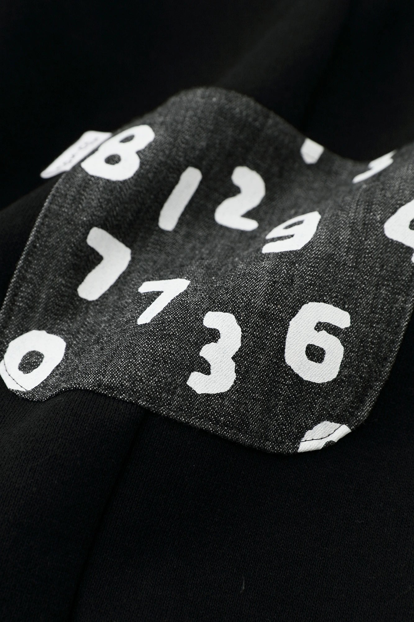 ●內起絨 三袋童裝長褲 ／黑色2