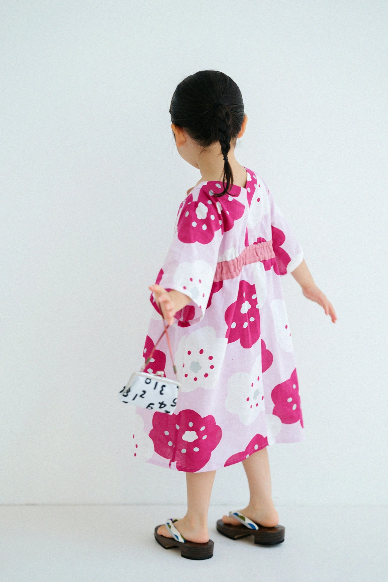 '身長：'99.6cm,'年齢：' 4歳,'着用サイズ：'M