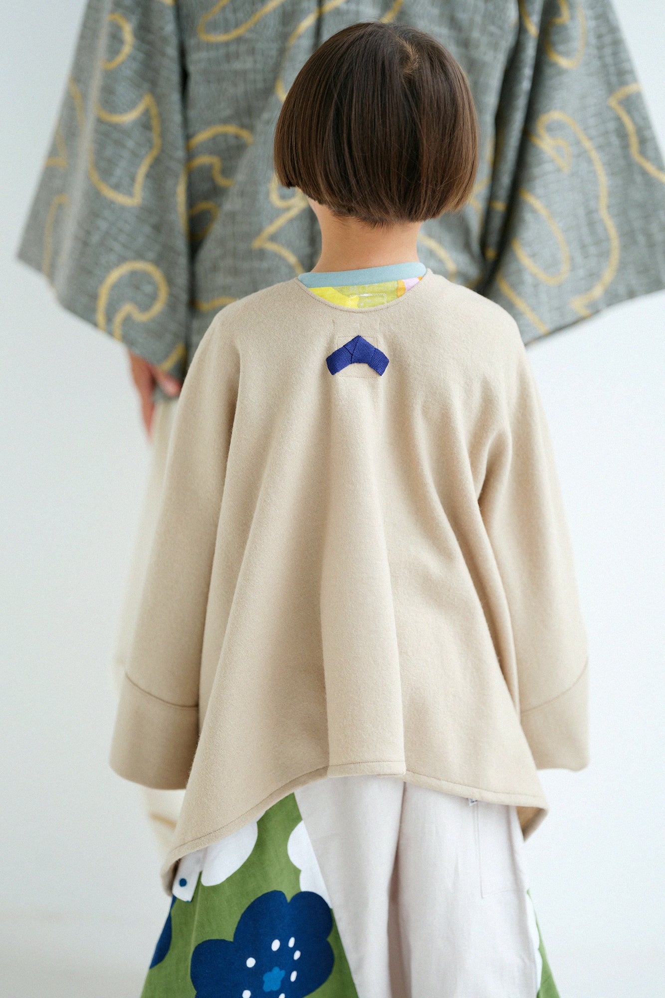●Combed Yarn Kisaragi Poncho with Lucky Charm/ Light color
