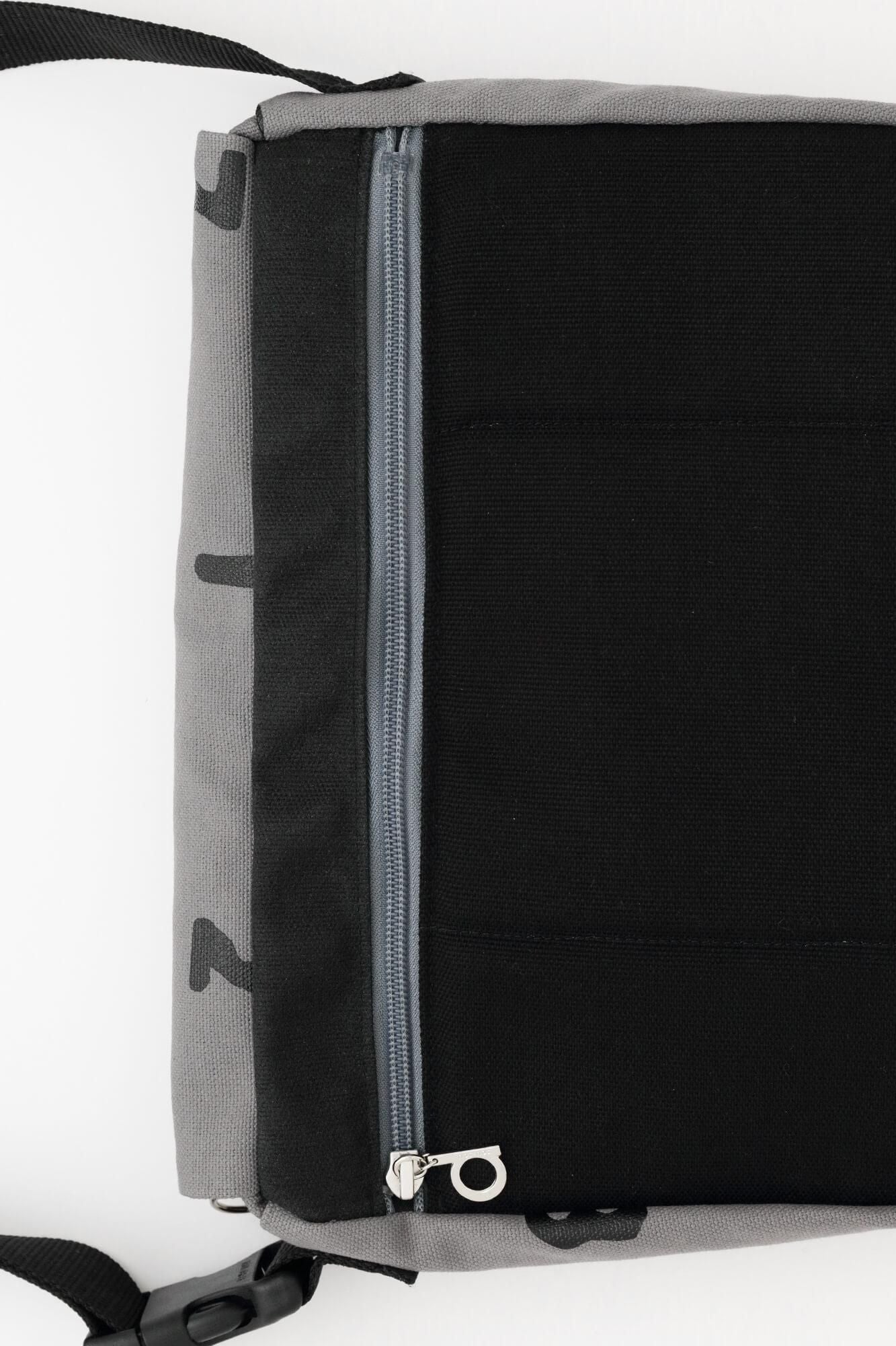 BIKE ショルダー／SO-SU-U 中 鉛色（なまりいろ）