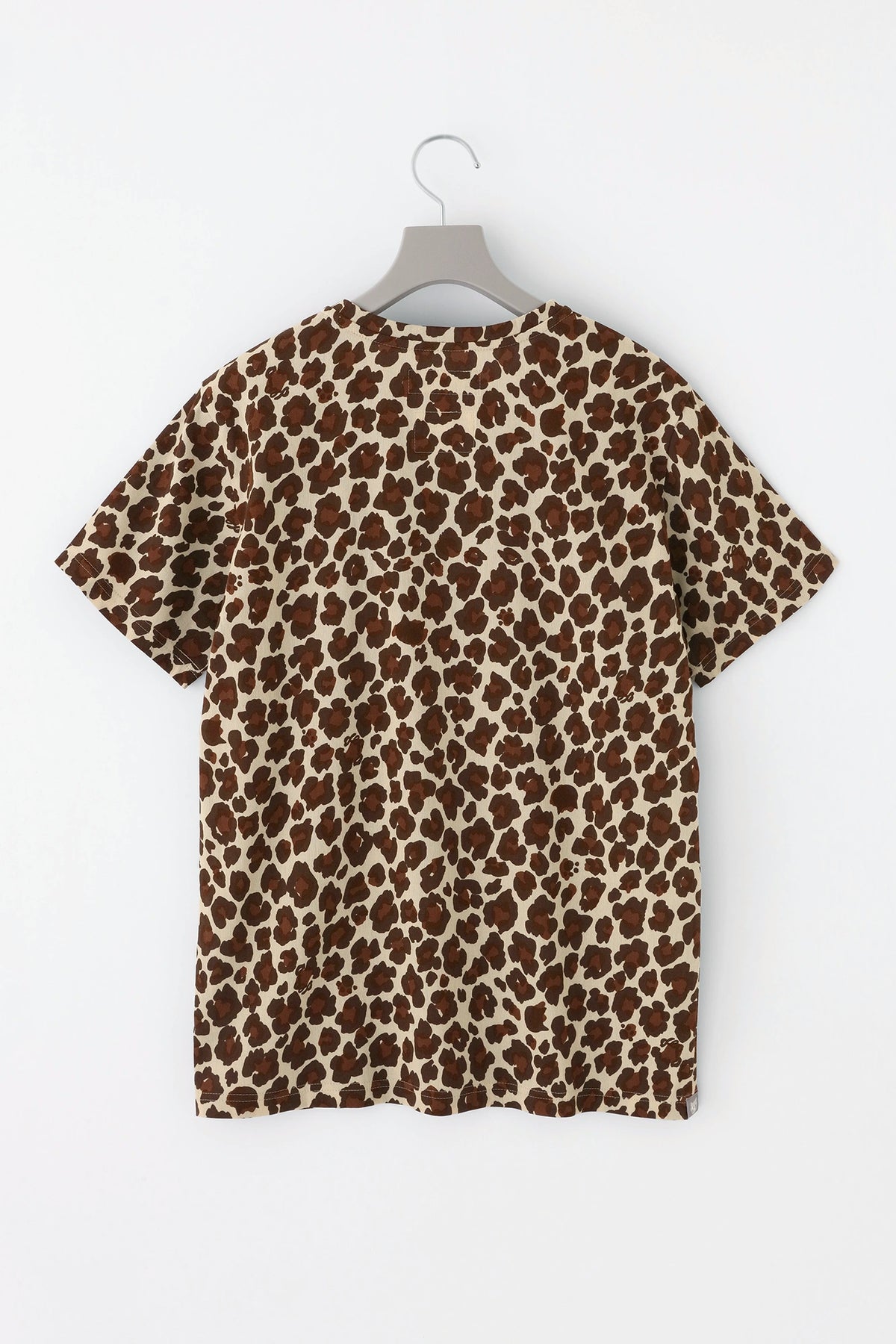 [Expédition prévue vers le 30 juin] Takashima Jiji 40/40 T-shirt à manches courtes/depo léopard Daylight