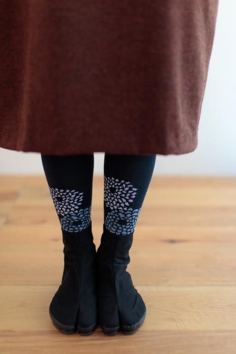 在Tabi（膝盖下方） / Chrysanthemum Shoko（Shokon）下[女性]