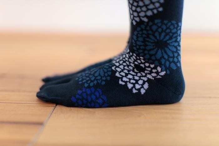 SOU・SOU 地下足袋 菊づくし 紺色 24.0 cm SOU・SOU 地下足袋 菊づくし 紺色 24.0 cm sousou足袋