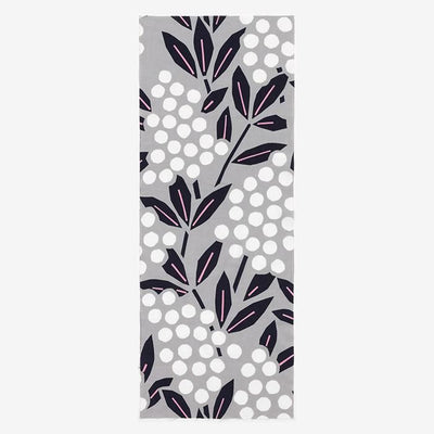 ISE Cotton Textile Tenugui / Nanten Bamboo White Fruit (Hanchiku Shiroimi)