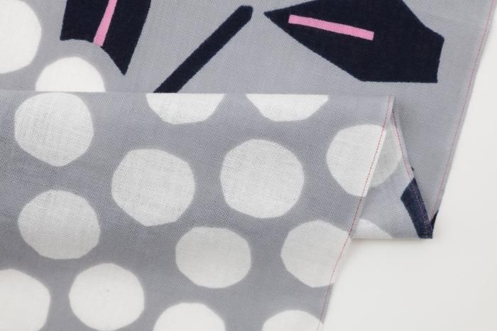 ISE Cotton Textile Tenugui / Nanten Bamboo White Fruit (Hanchiku Shiroimi)