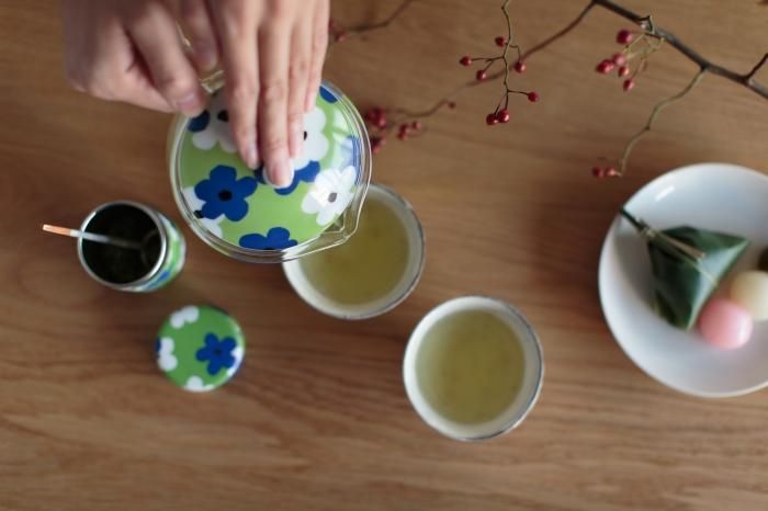 耐熱ガラス急須＆茶缶セット／花がさね