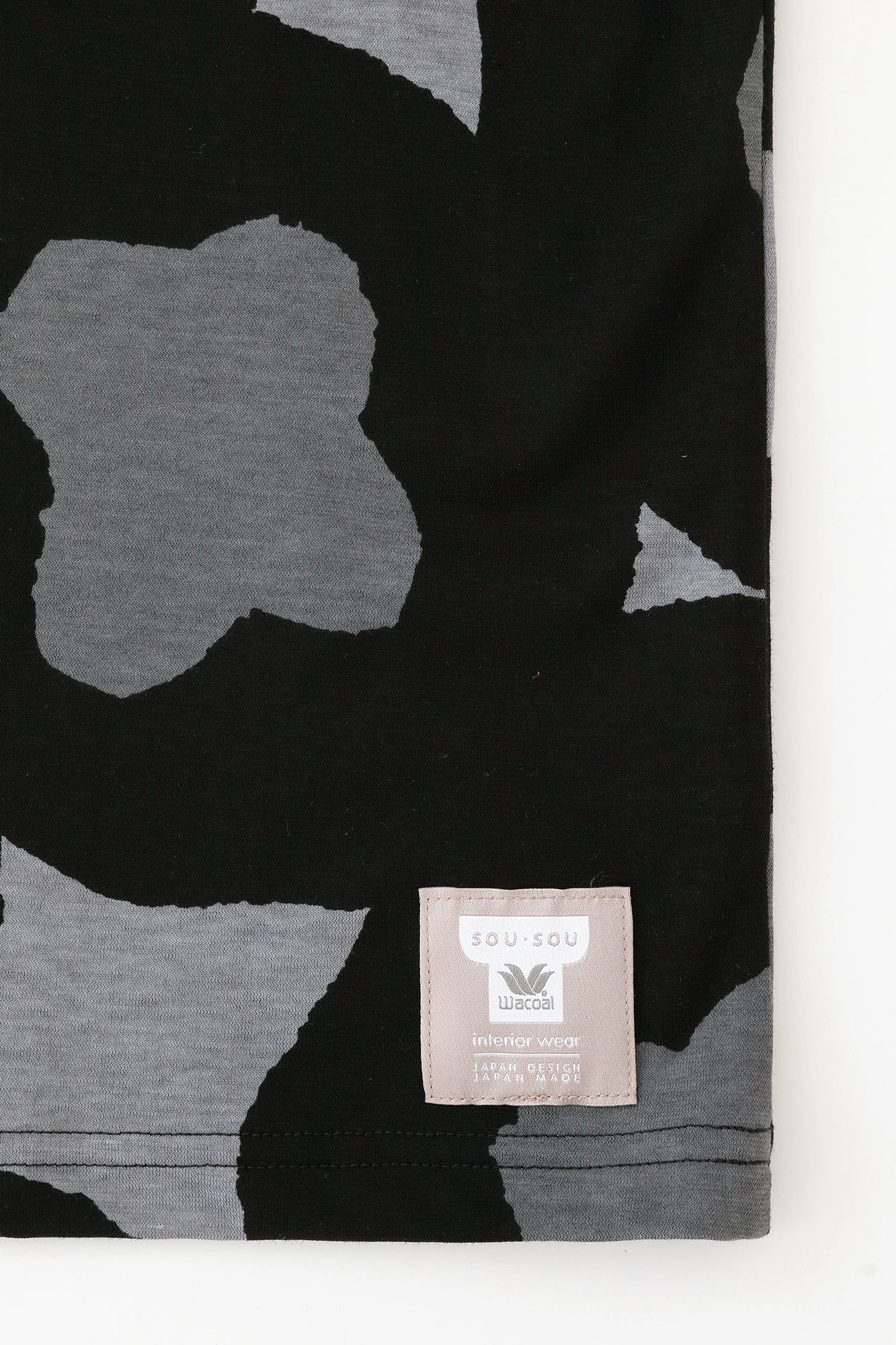 【net limited】SOU · SOU×Wacoal Kan Kantoui Elbow Length Sleeve／Touchingly Pretty Black