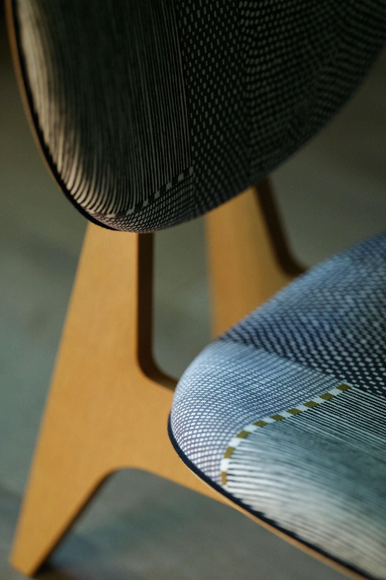 SOU・SOU×Tendo Mokko Middle Type Chair／SO-SU-U wet feather color (NuBaiiro) [※DeliveryAbout a month and a half]