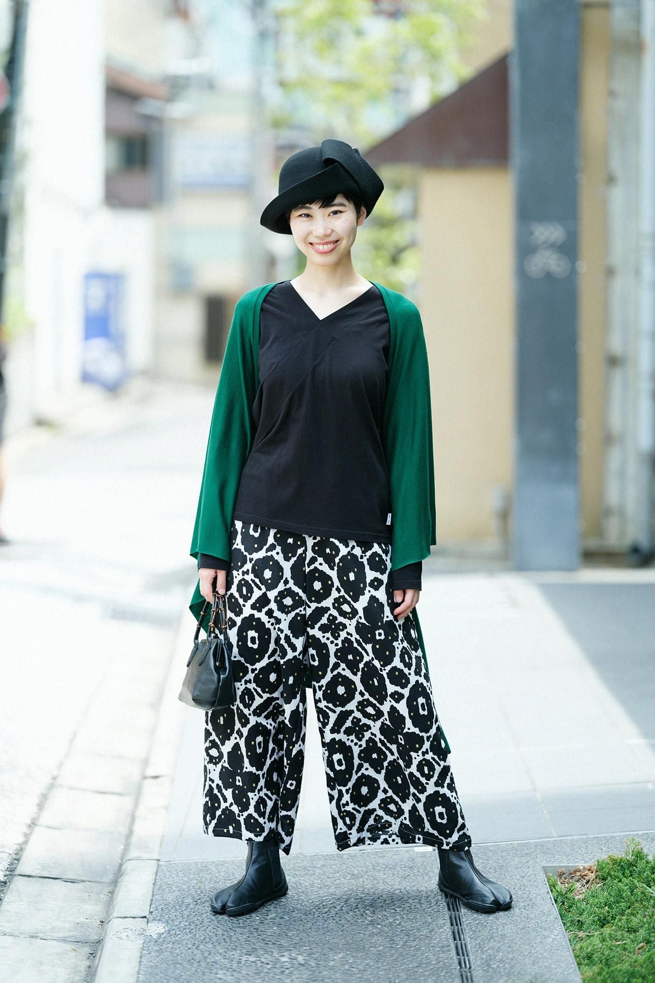 Kimono's pulled-back collarV-neck Shirt Long Sleeve／Black