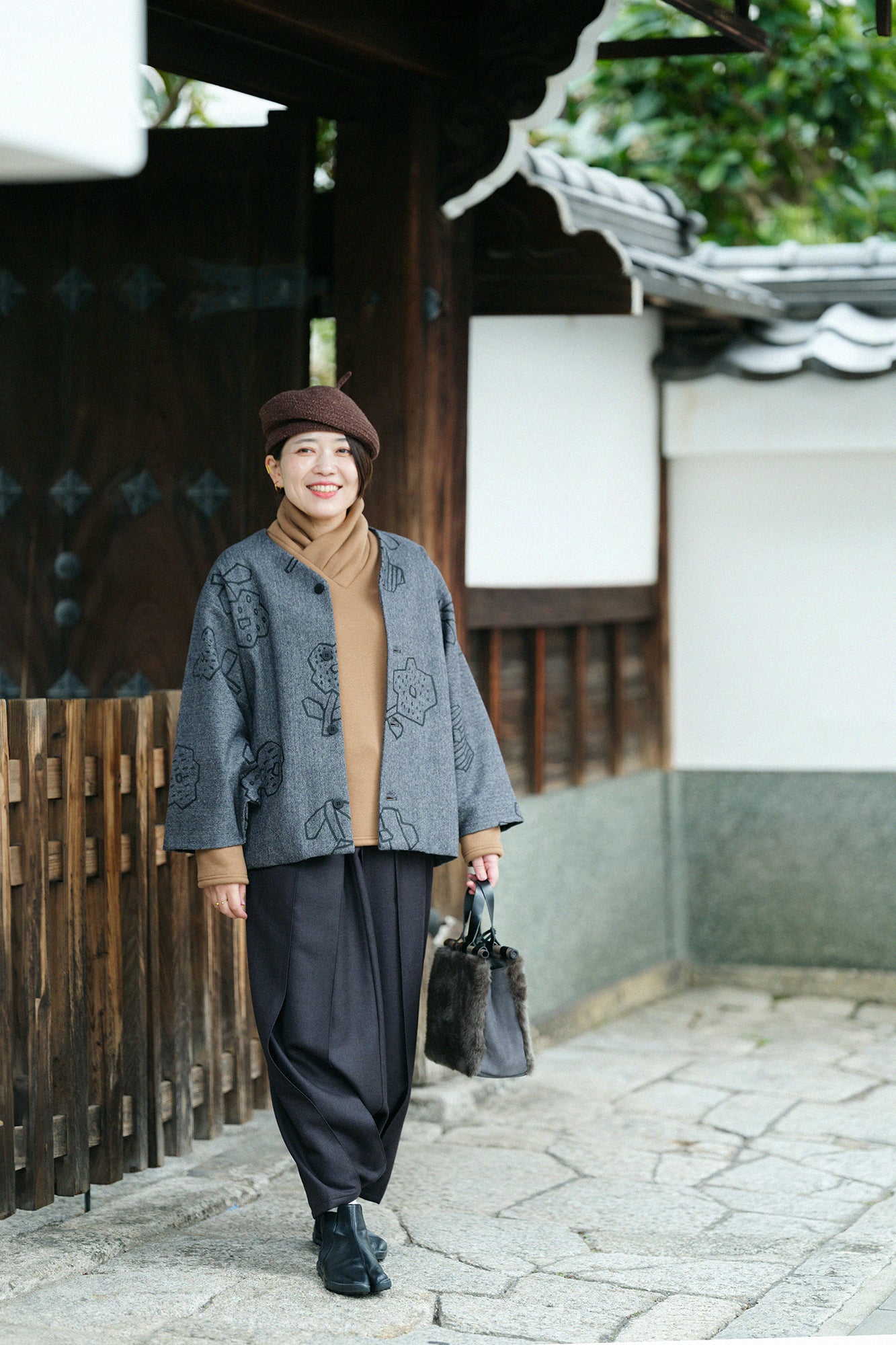 裏仿毛 高領上衣／松染色