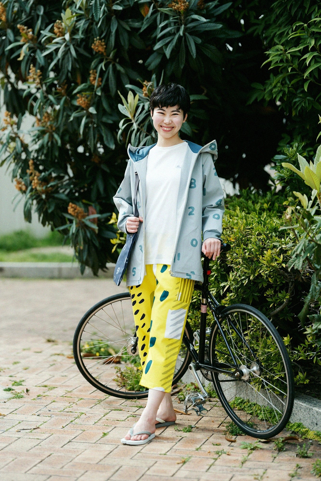 'Height:'164 cm,'WearsTaille: 'S