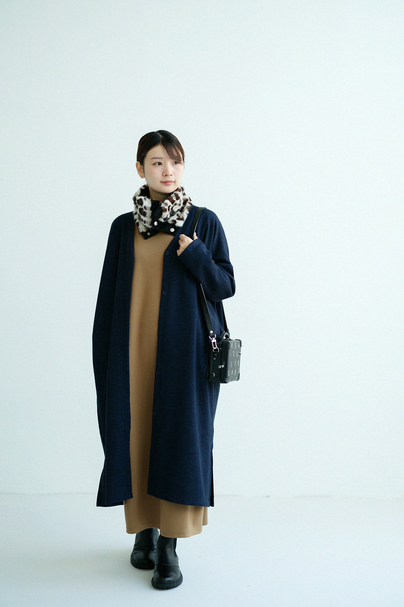 【預購】Soft Thermo(R) 羅紋針織布 船領 L/S OP 超長版／棕色（※預計於12月9日左右發貨）