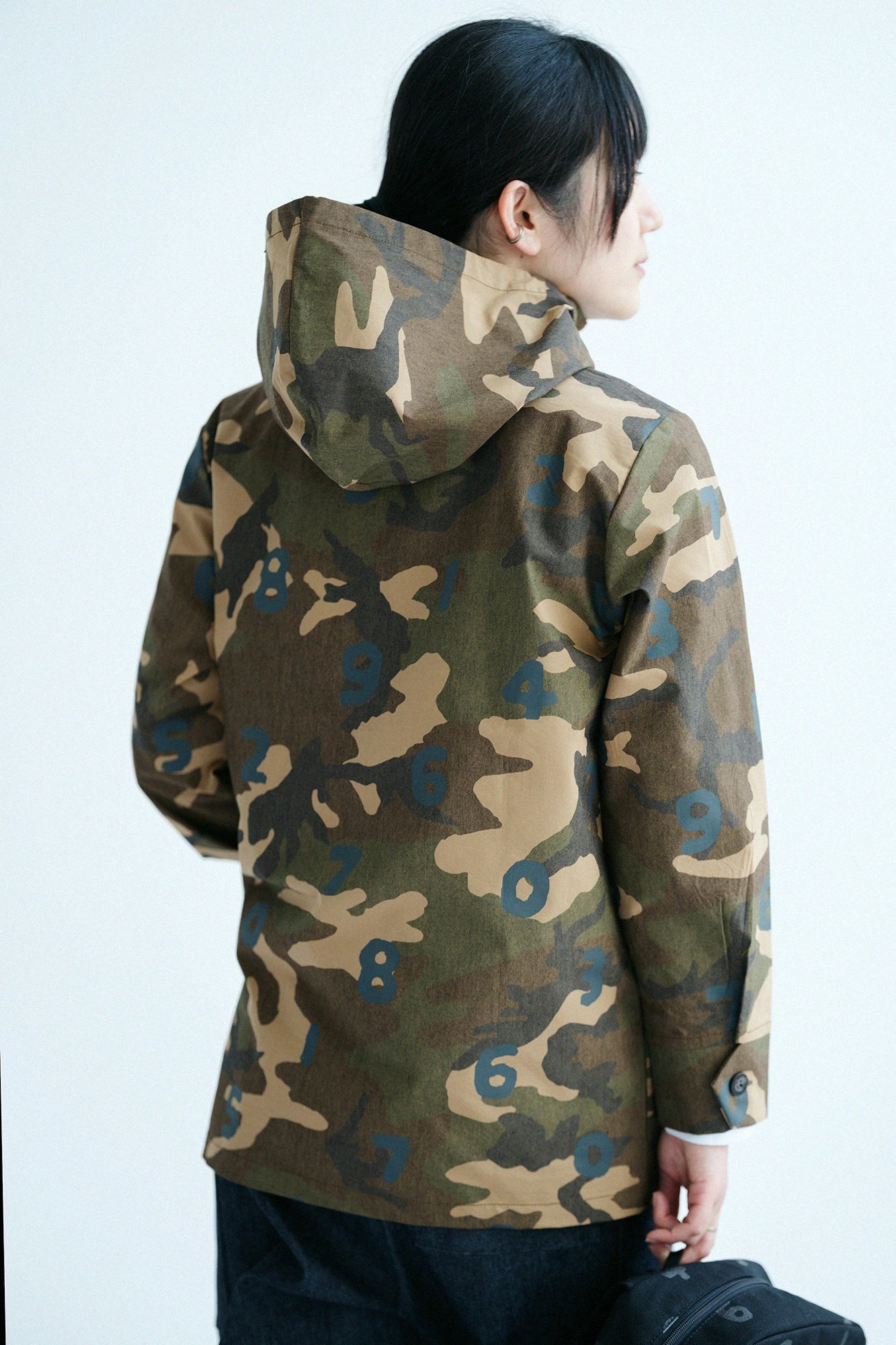 【3月10日頃発送予定】ダンプルーフ DEPOフーディー／camo SO-SU-U オーカー