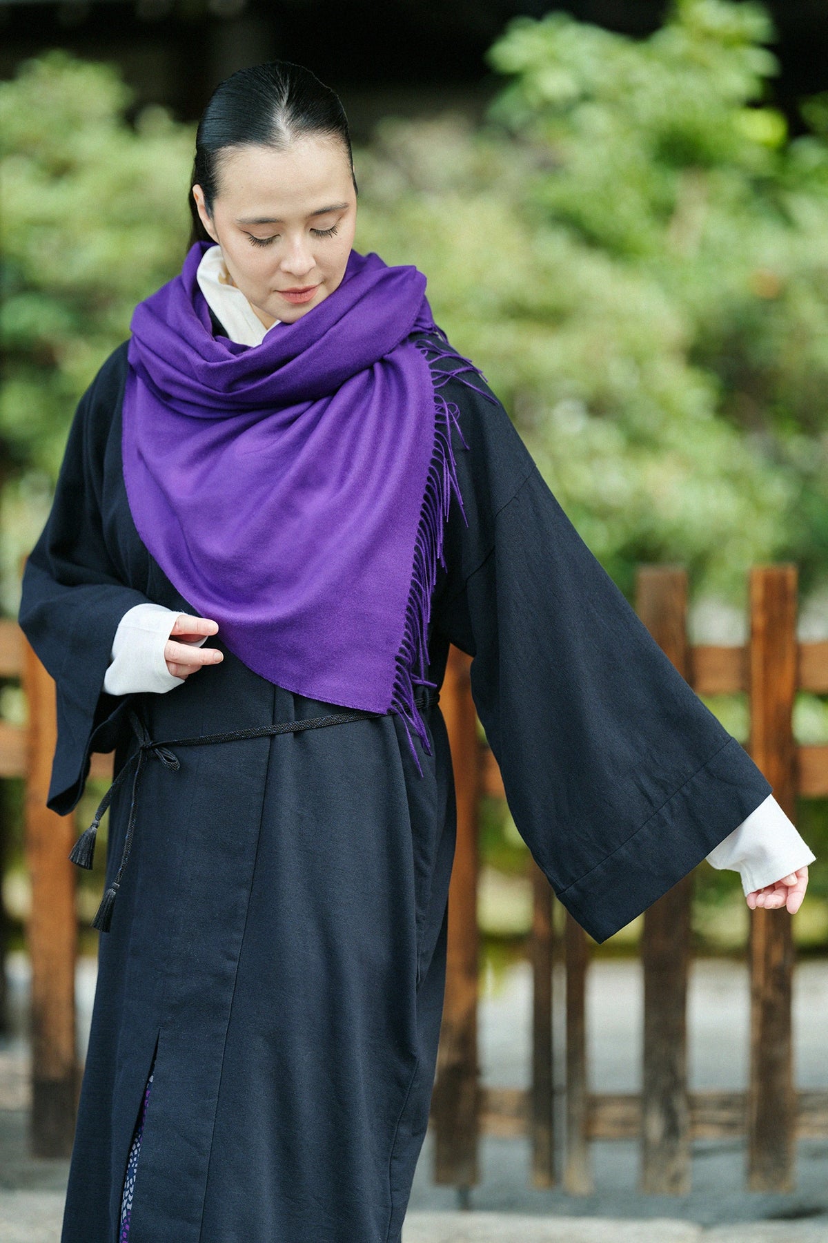【Expédition prévue vers le 17 novembre】 Bebe Cash(R) gazes stole / couleur calamus 