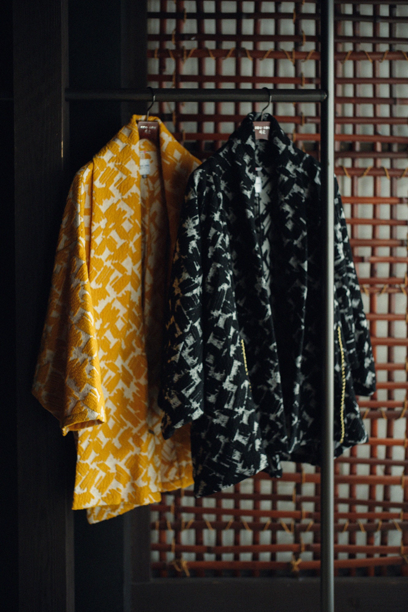 羊毛緹花 梯形袖 短外套 單層／金黃色