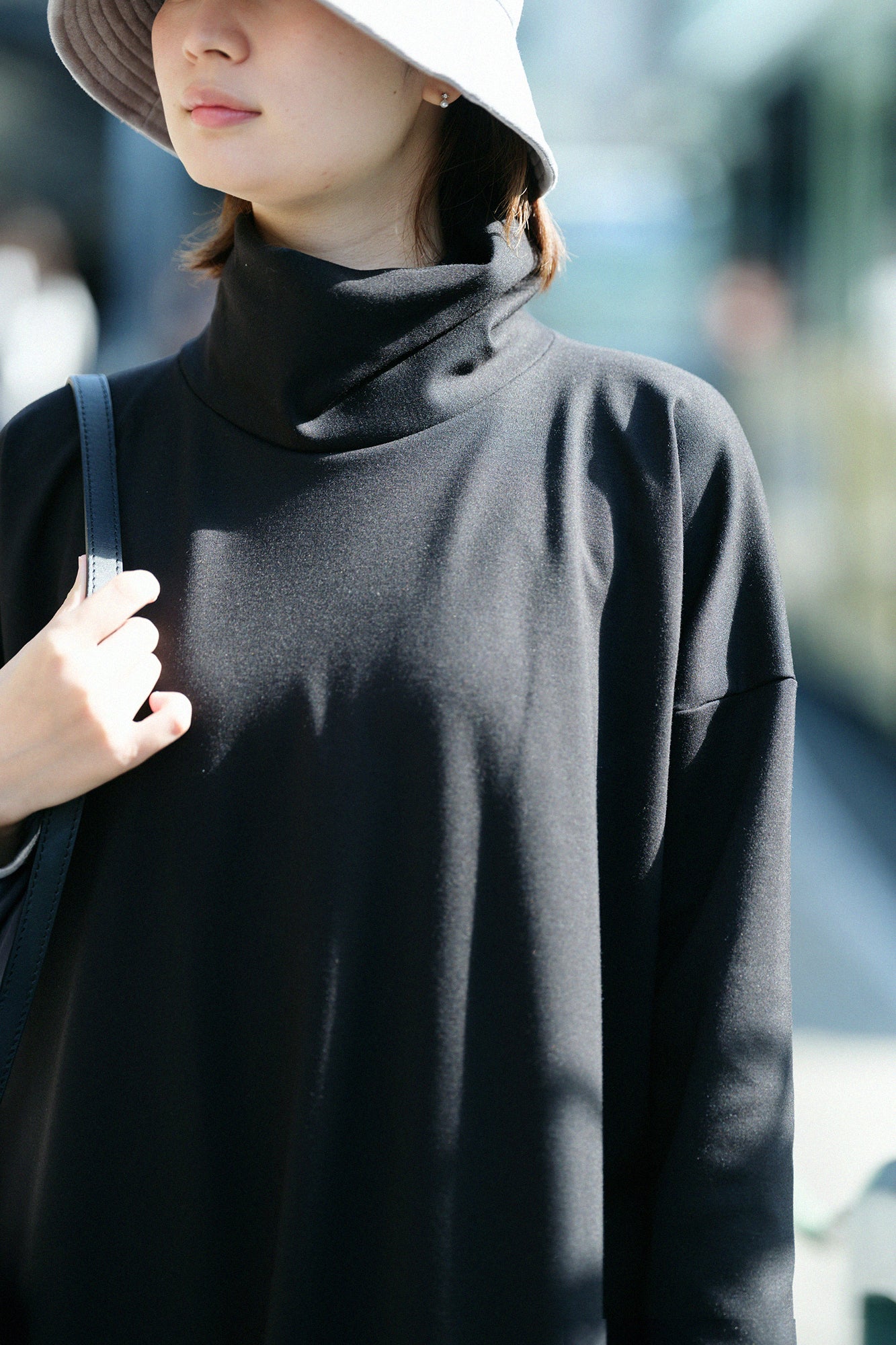 【Pre-order】Soft Thermo(R) Ponte Fabric Turtle Neck L/S One-piece Dress Maxi Length／Black（※Scheduled to be shipped around Dec 9）