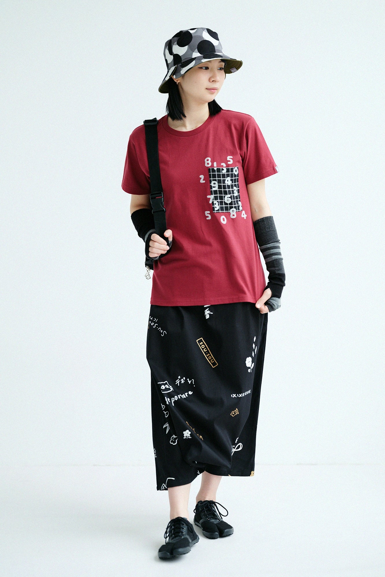 [Expédition prévue vers le 28 avril] depo Nyan Dry Nova Arm Sleeve/Middle Grey