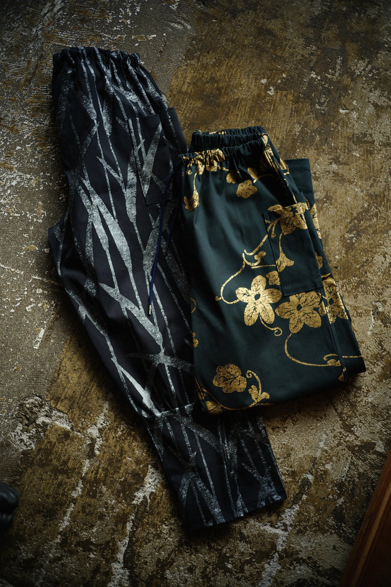 Shin (étirement) Ayaori (tissage de motifs) Tattuke (ourlet cousu) Enyū (vêtement traditionnel) / Uruwashi (élégance) Sabi (patine) Shinryoku-iro (vert profond) 