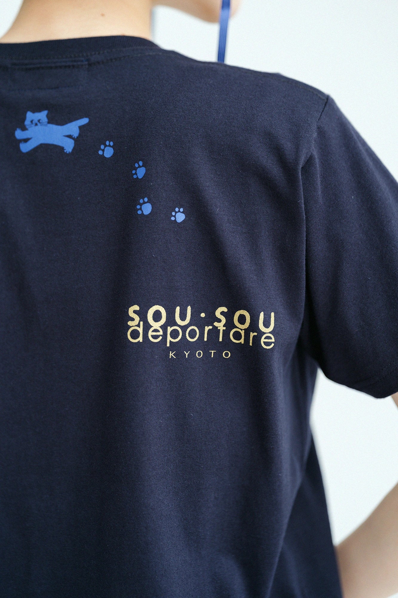 【6月30日頃発送予定】depoニャン 半袖Tシャツ[5.0]／ネイビー