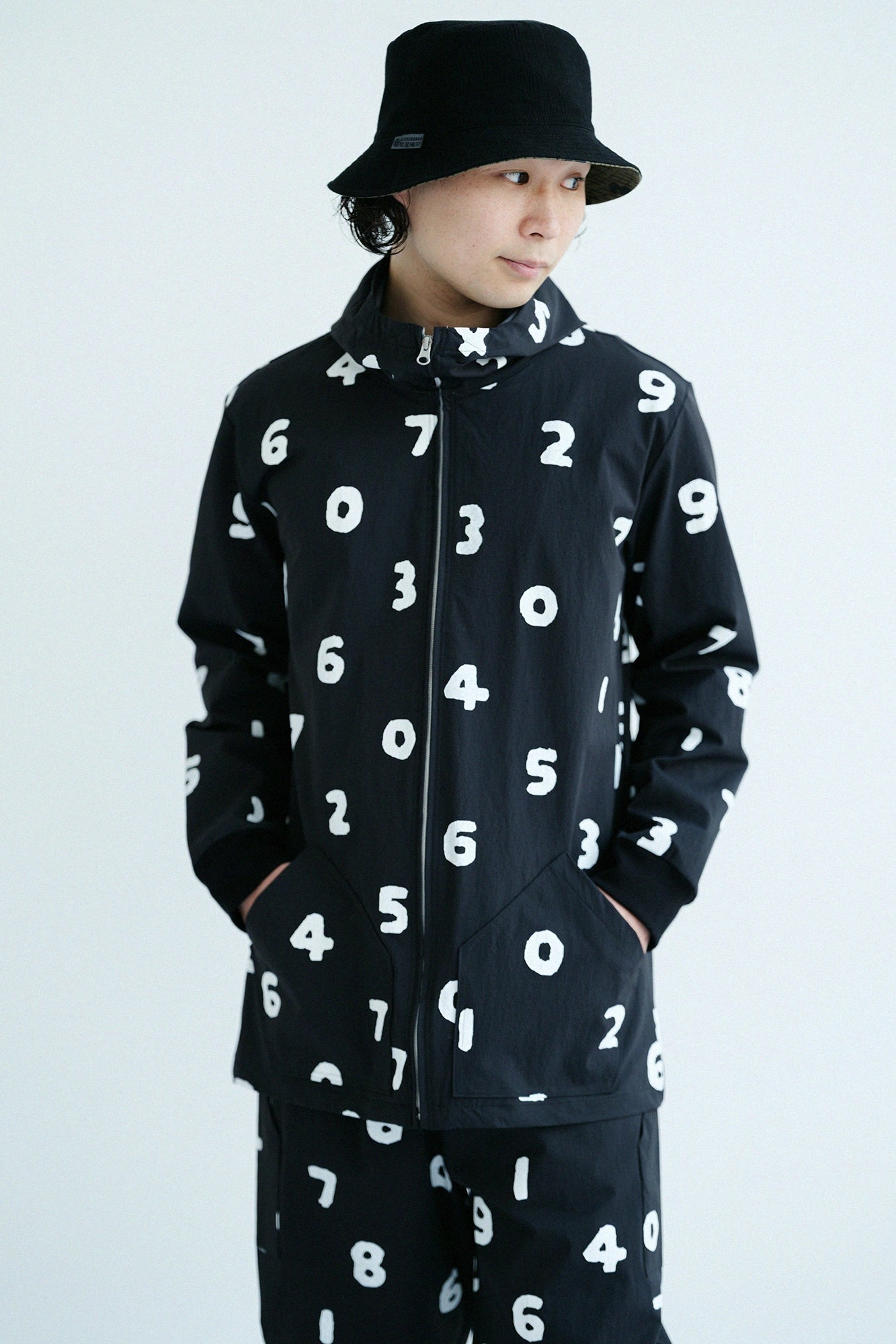 【3월 10일경 발송 예정】그로그란스트레치 BIKE 파카／SO-SU-U 블랙 