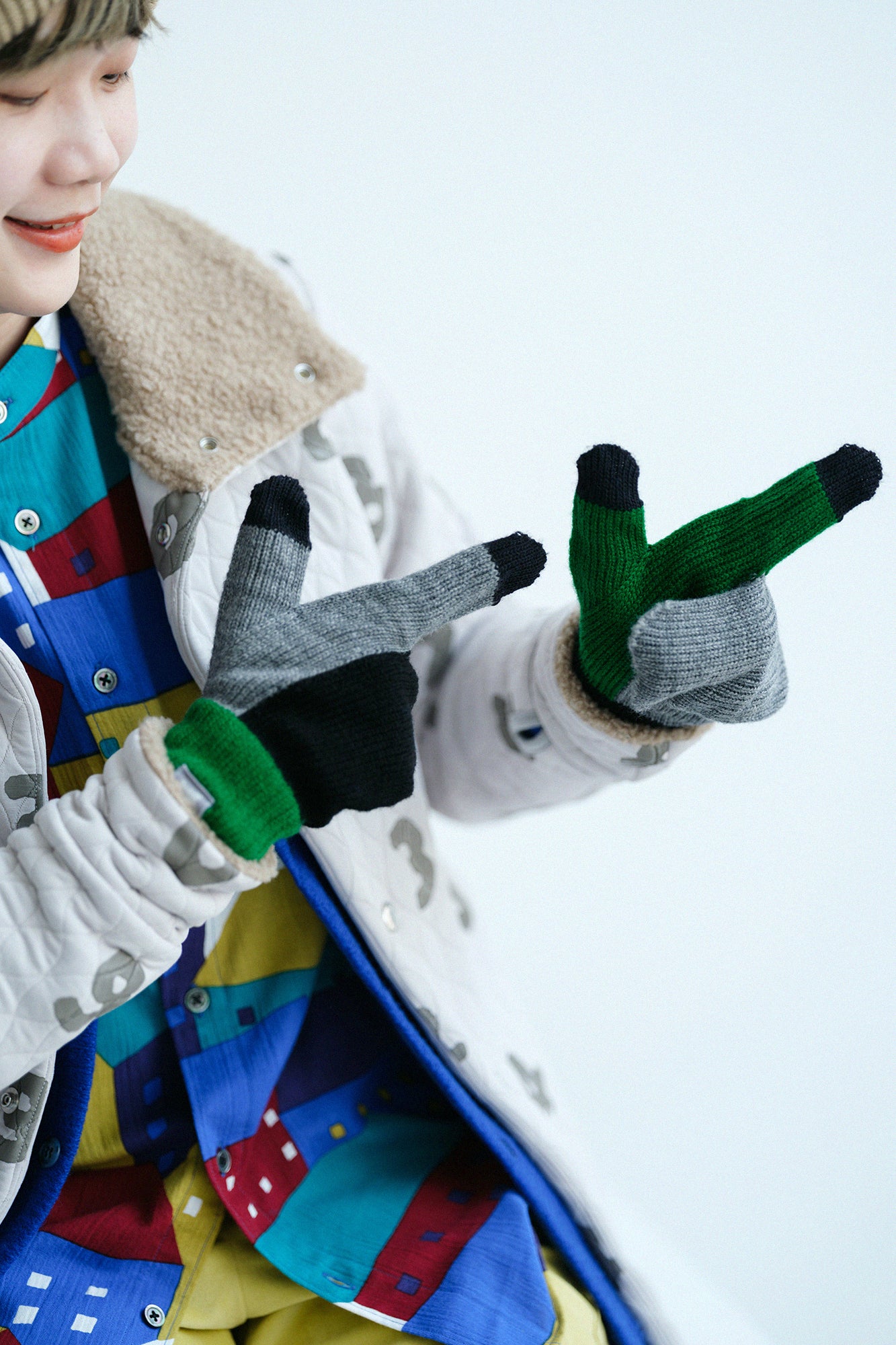 あっちグローブ トリコ／ミディアムグレー×ブラック