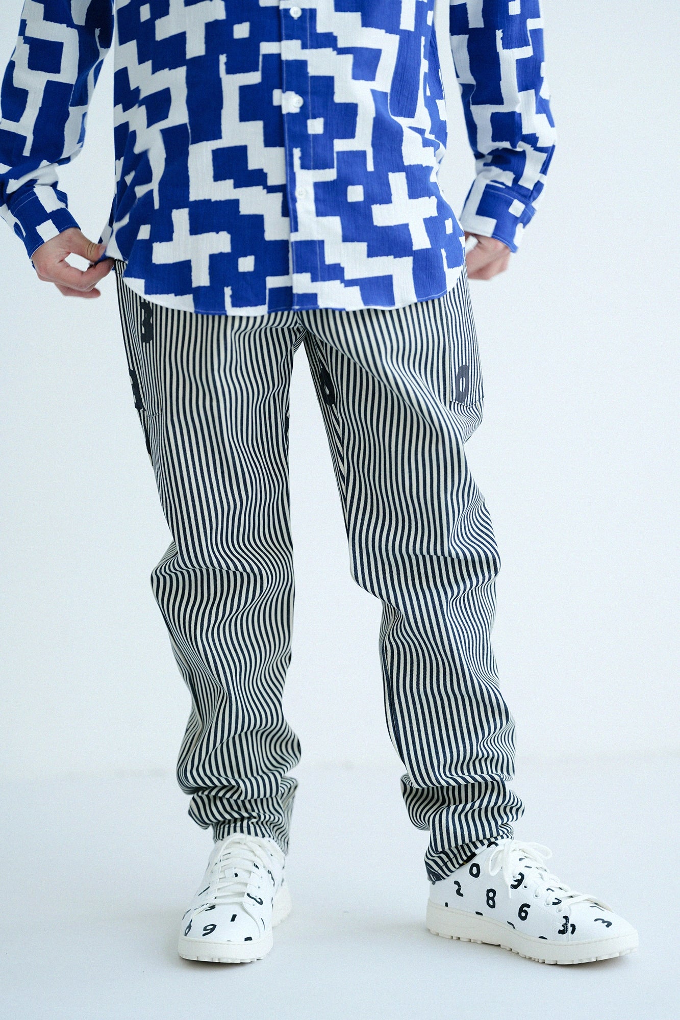 [Expédition prévue vers le 10 mars] Pantalon cargo fuselé en denim Hickory/Indigo x SO-SU-U