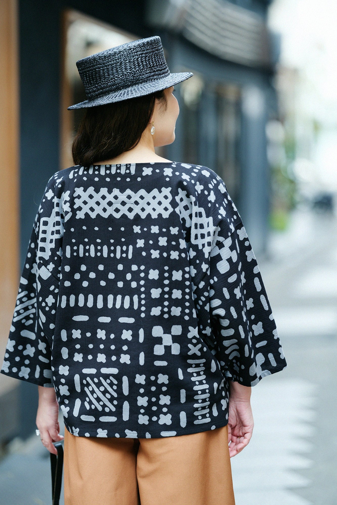 【Versand voraussichtlich ab 3. März】Takashima Chijimi 20/20 Naginatashikaku-i (naginatashikakui) / Kashi (Süßigkeit) 