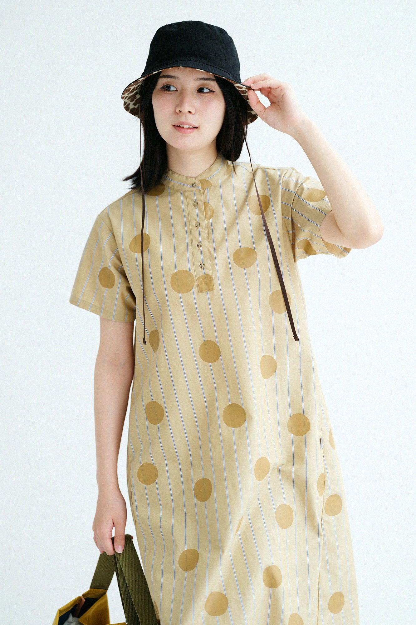 '身長：'162cm,'着用サイズ：'女M,左上

