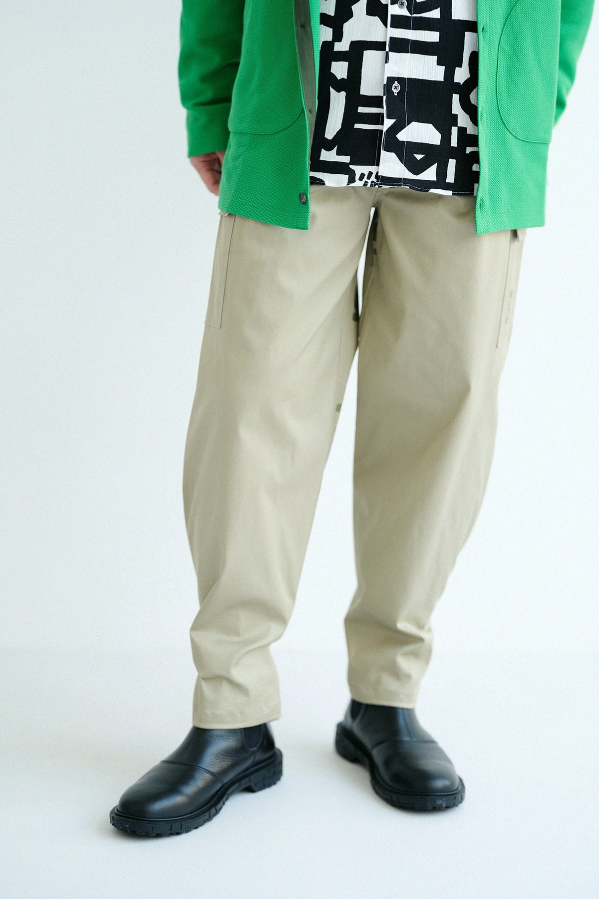 [Versand voraussichtlich um den 10. März] Stretch-Cargohose aus Chinostoff/EntengrünSO-SU-U