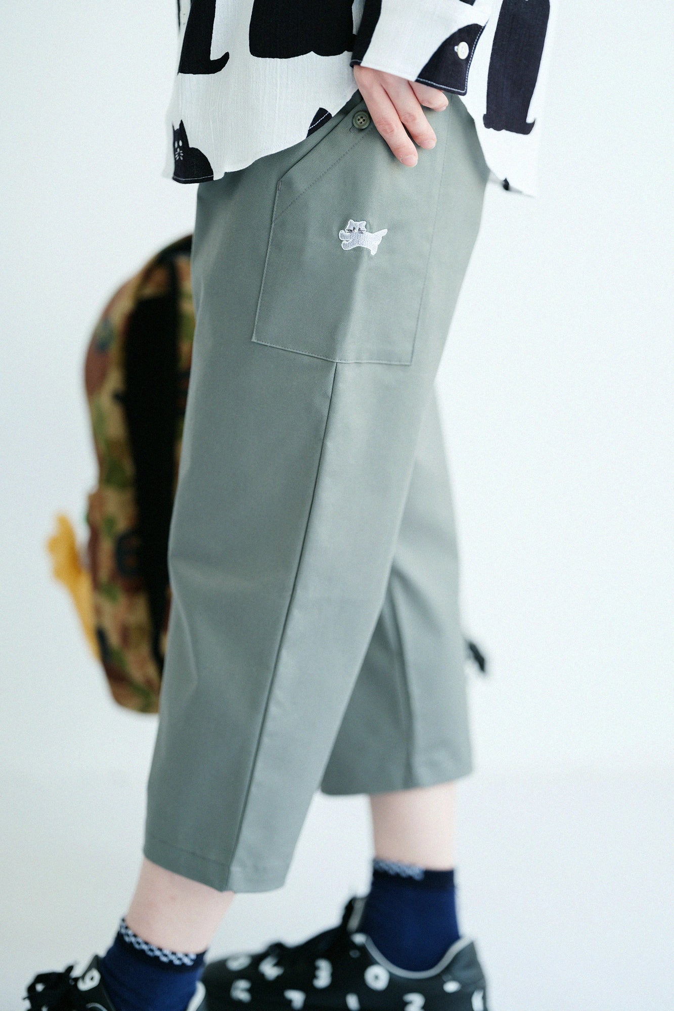 [Versand voraussichtlich um den 10. März] Dobby Twill Stretch BIKE Stuteco/Olivgrün