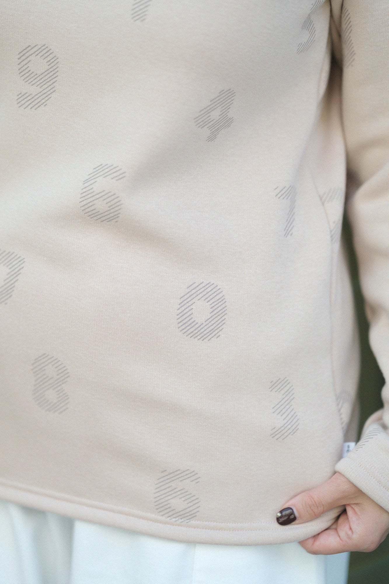 Boa Lining Turtle Neck Shirt / SO-SU-U in Diagonal Stripes Greyish Plum Color