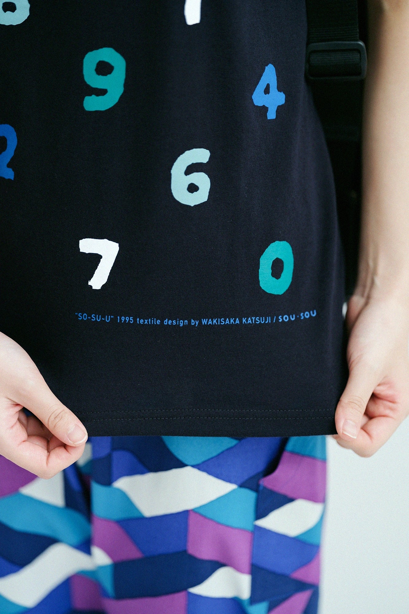 【Ships ard. 4/28】SO-SU-U 4-color Short Sleeve T-shirt [5.0] / Navy