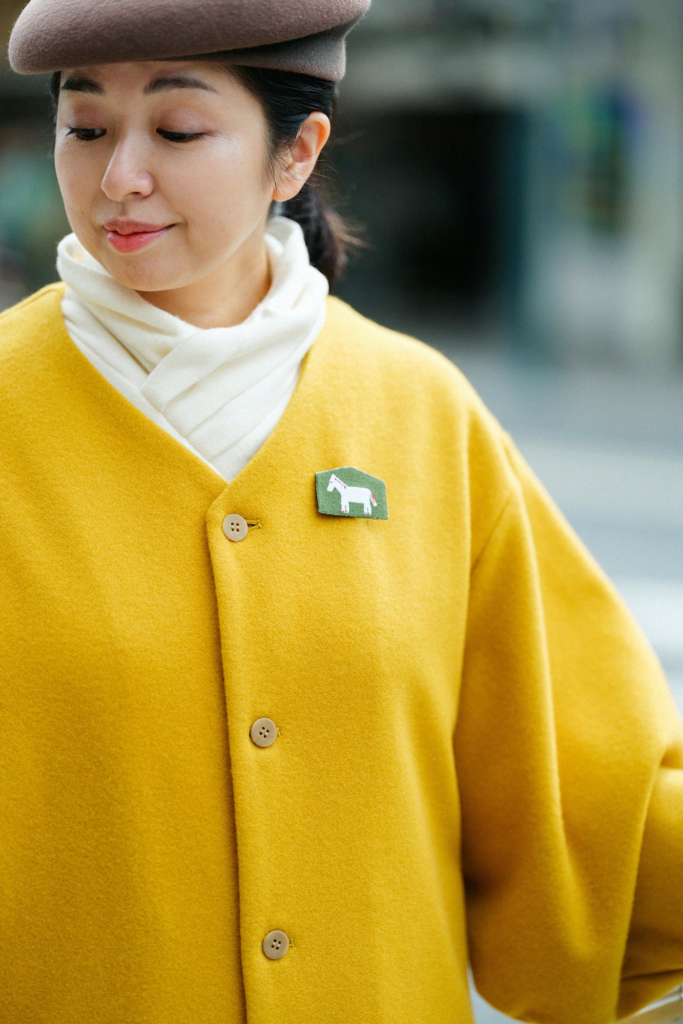 ウールメルトン 薙刀羽織（なぎなたばおり） 長丈（ながたけ） 袷（あわせ）／芥子色（からしいろ）×なびく