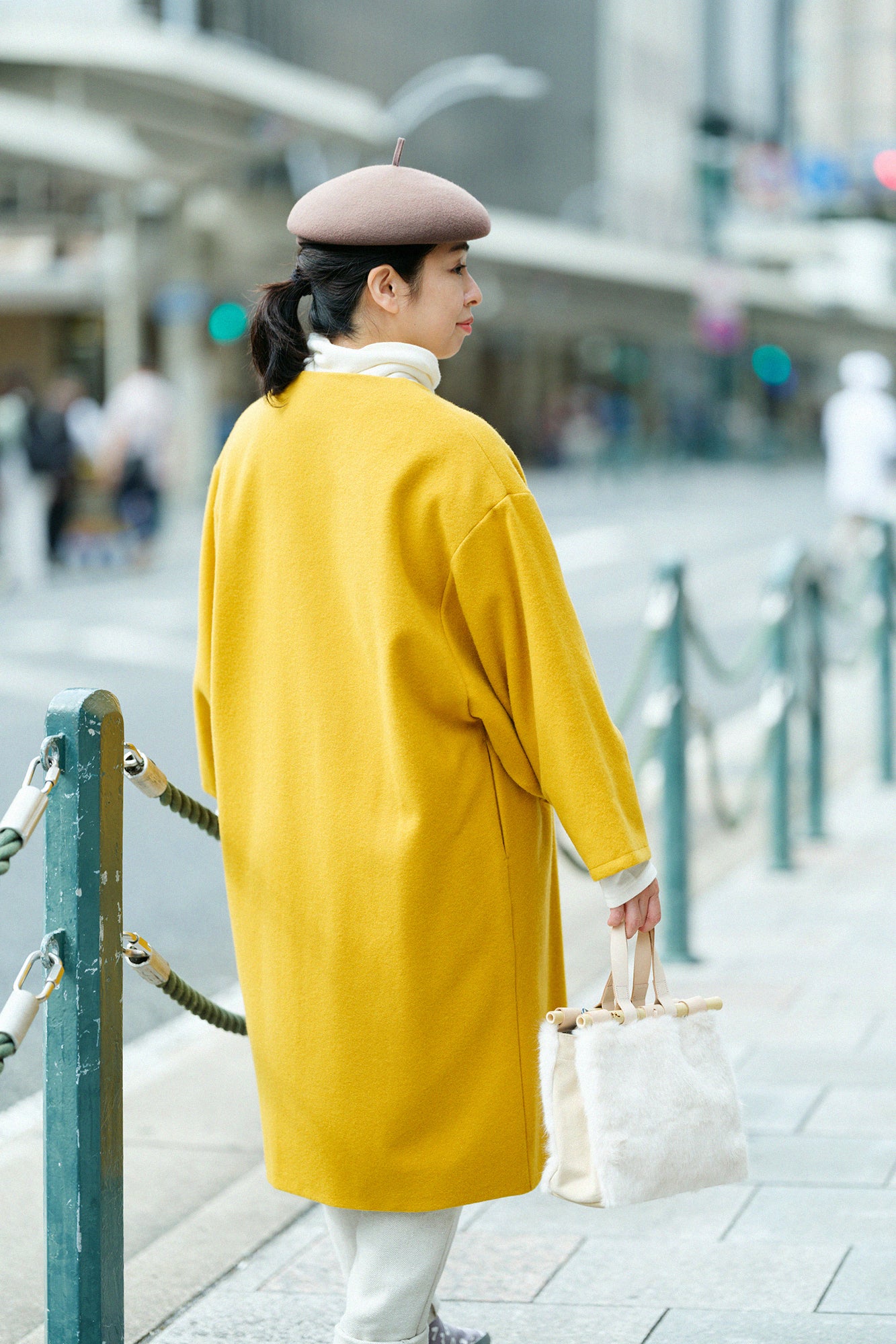 ウールメルトン 薙刀羽織（なぎなたばおり） 長丈（ながたけ） 袷（あわせ）／芥子色（からしいろ）×なびく