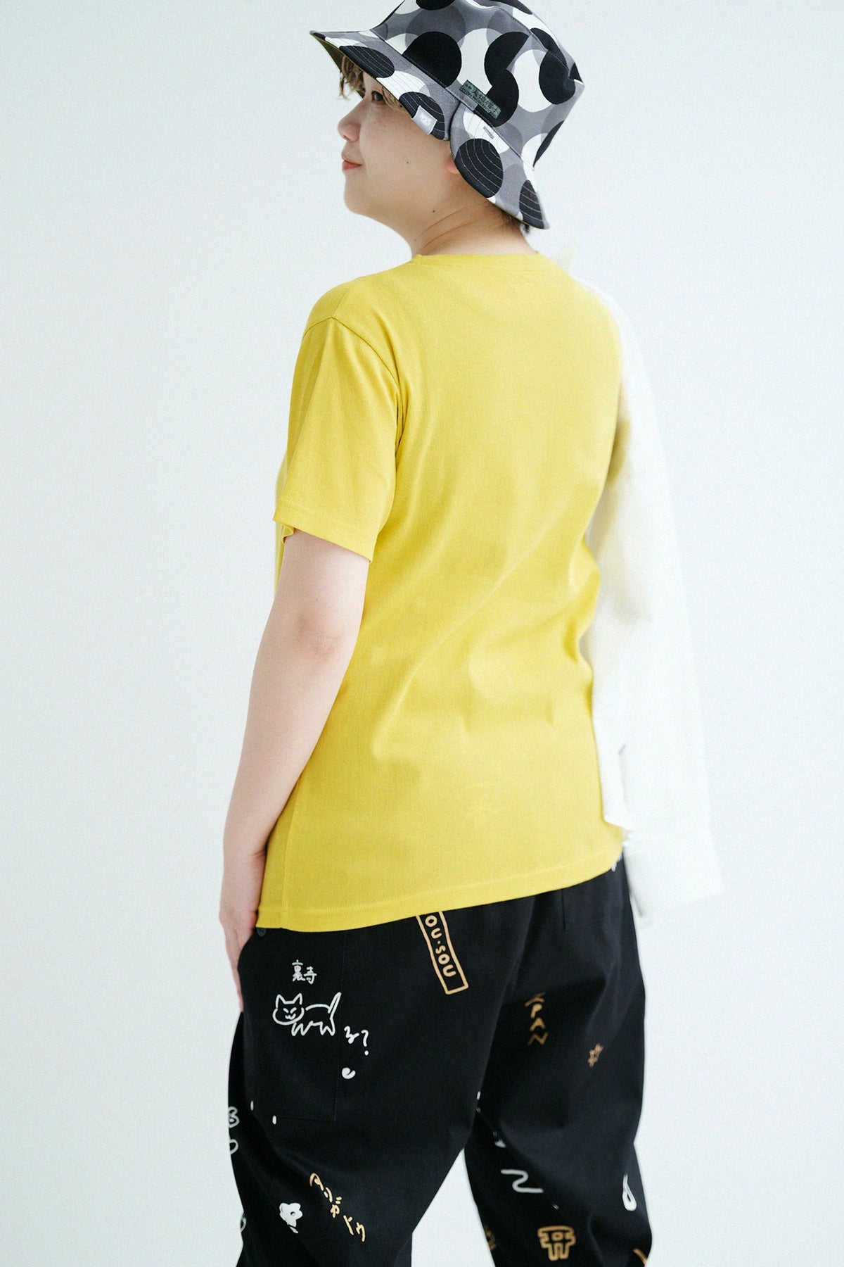 'Height:'162 cm,'WearsTaille: 'S,左下