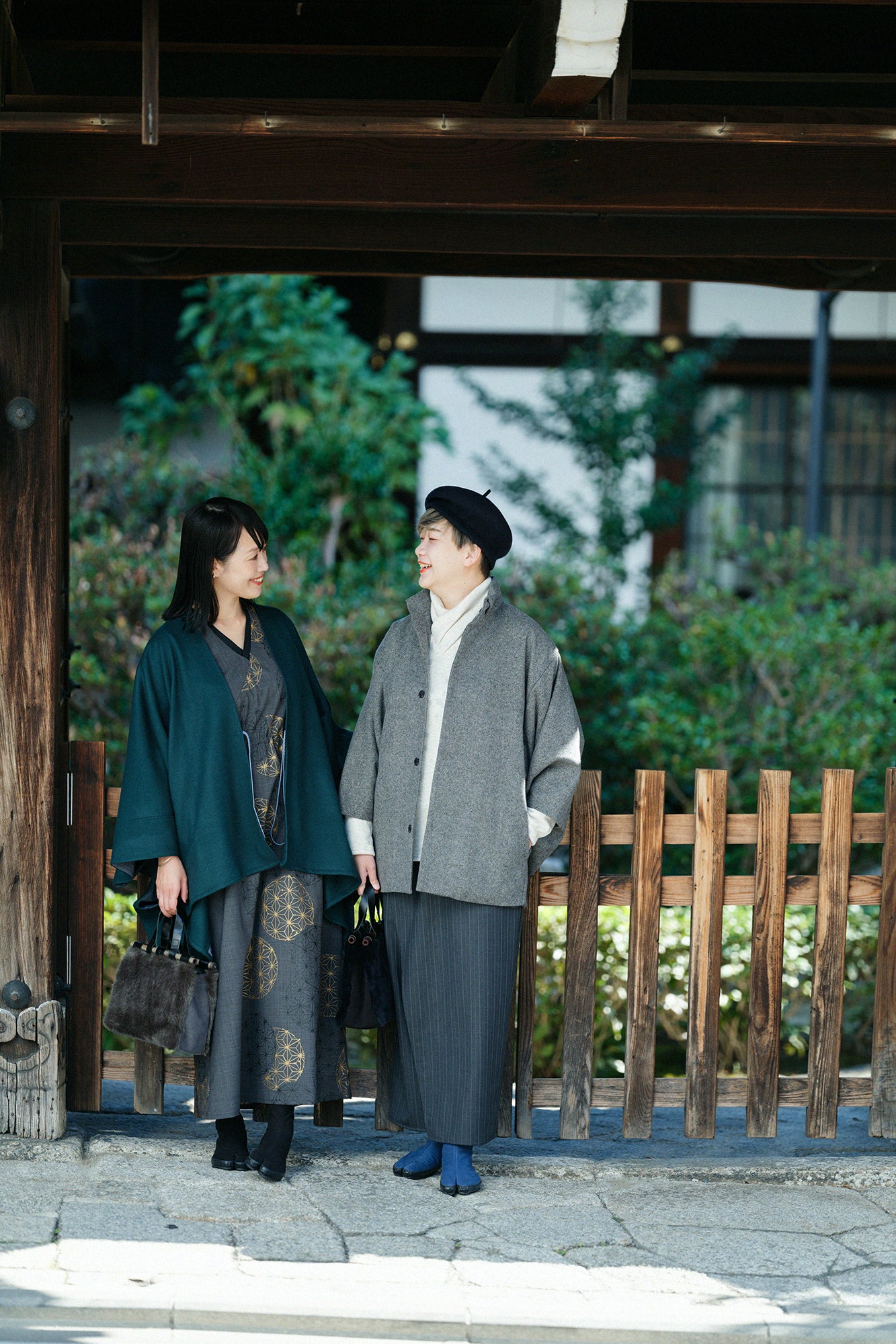 Boa Lining Turtle Neck Shirt / Window Ivory