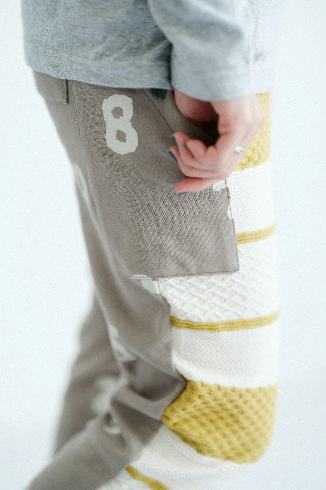 [Versand voraussichtlich um den 10. März] Zopfmuster-Jacquard x Fleece-BIKE-Hose/Ecru/gelber Rand xSO-SU-U