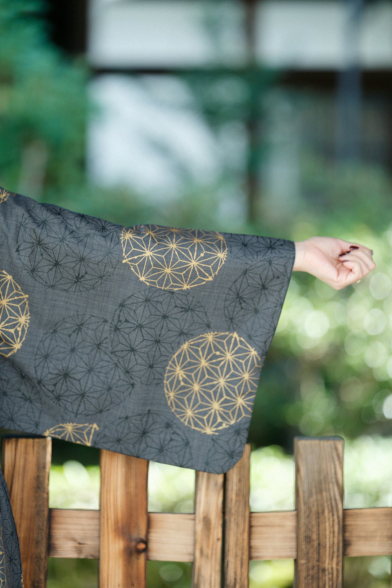 Combed Yarn Double V-neck Kimono Dress / Hemp-leaf Pattern Ink Color